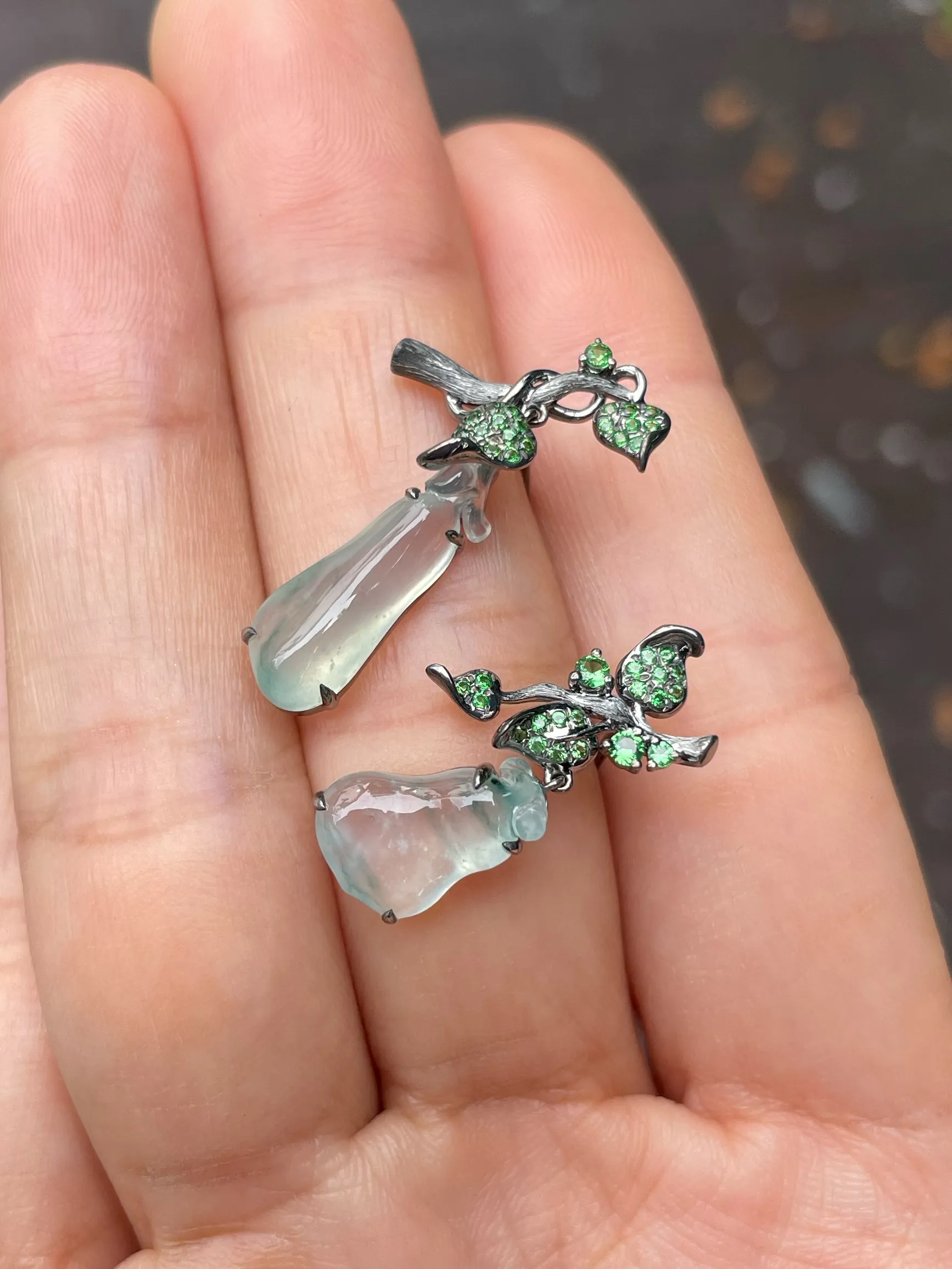Icy Jade Earrings - Gourds (NJE205)