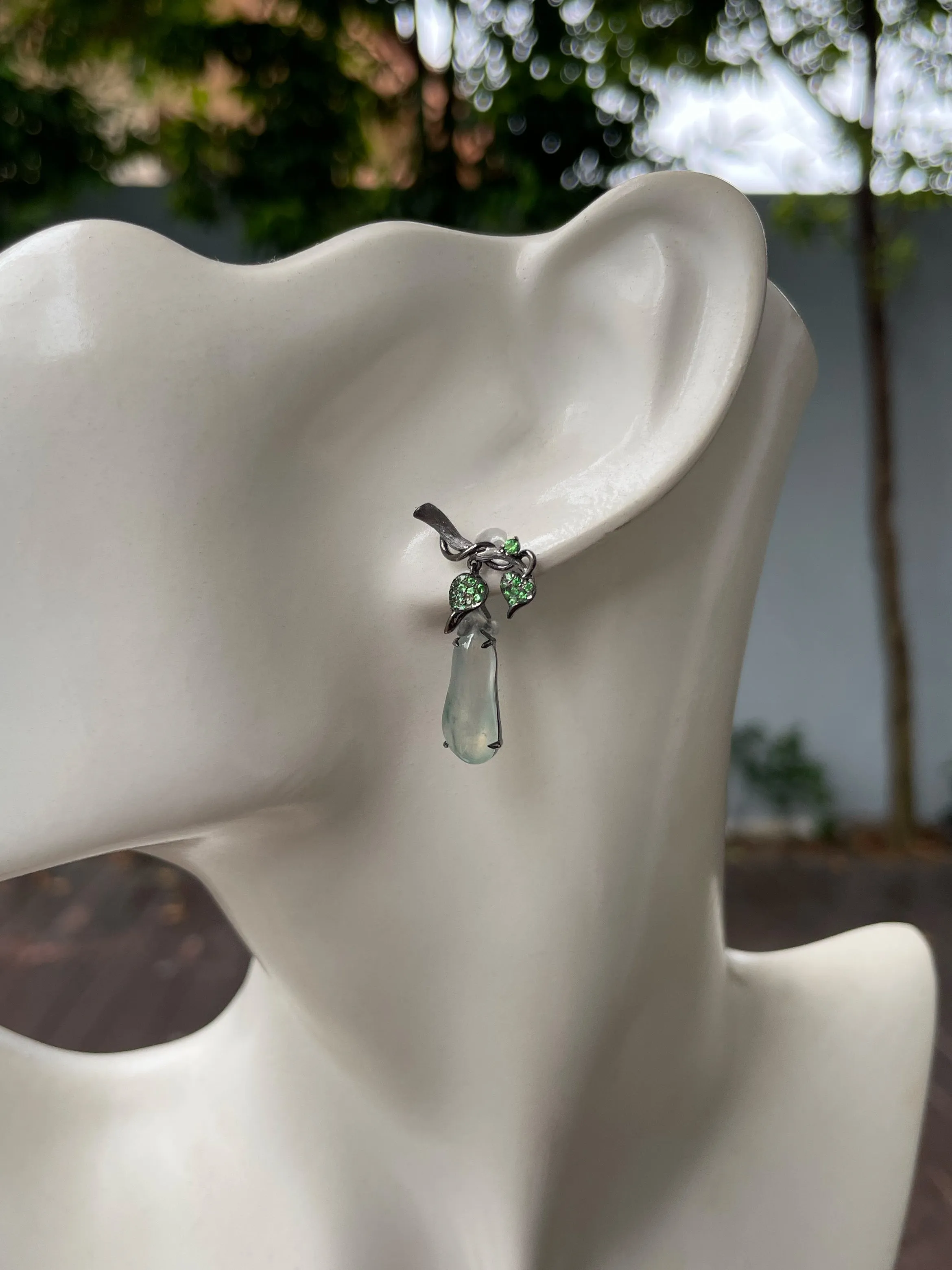 Icy Jade Earrings - Gourds (NJE205)