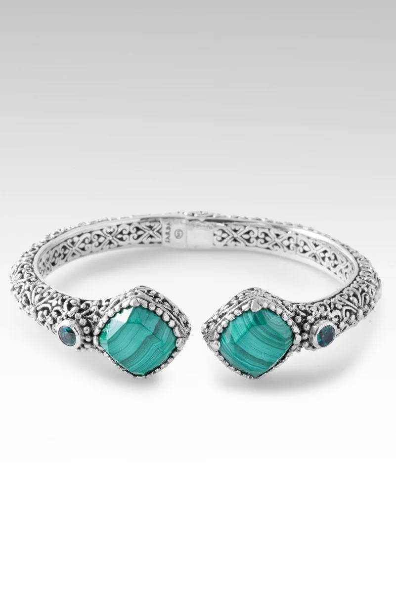 Walk in Wisdom Tip-to-Tip Bracelet™ in Malachite